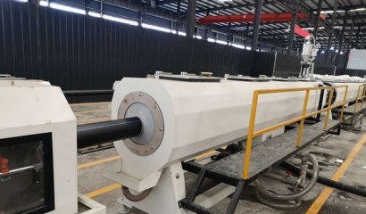 PE供水管設備發四川易霖環?？萍加邢薰?>
                                    </div>
                                </div>
                                <div   id=